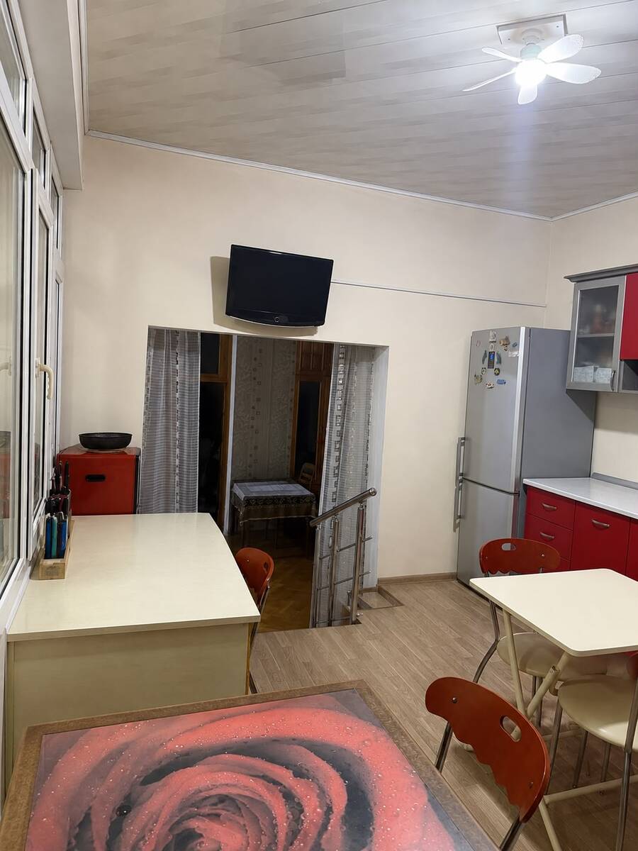 Satılır 4 otaqlı köhnə tikili 124 m² — Mənzil, Bakı (7)