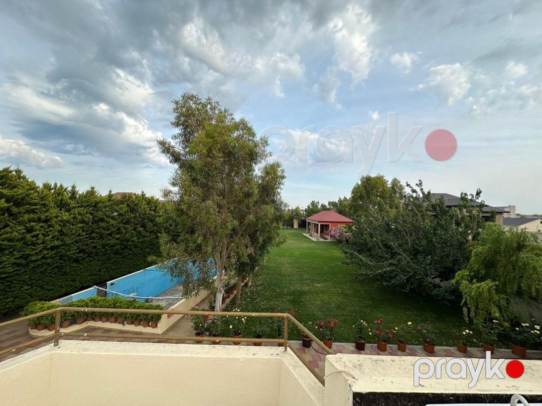 Satılır 4 otaqlı həyət evi/bağ evi 400 m² — Ev, villa, Bakı (8)
