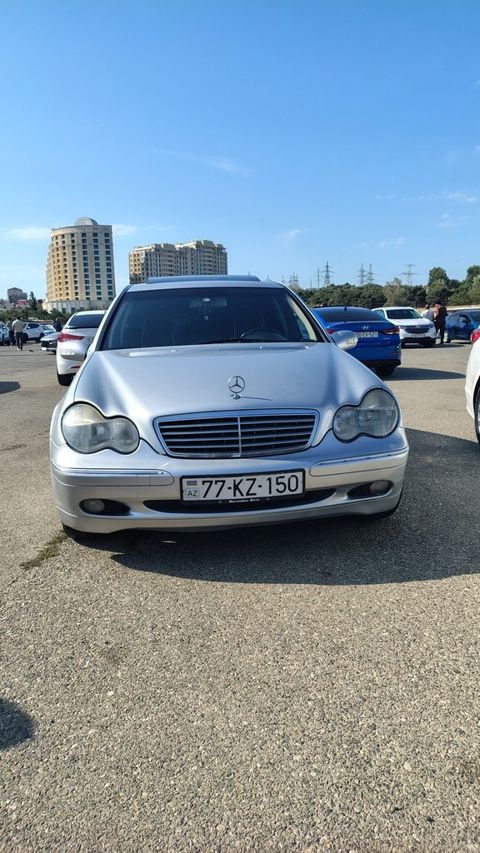 Mercedes C 180, 2.0 L, 2001 il, 365 000 km — Bakı