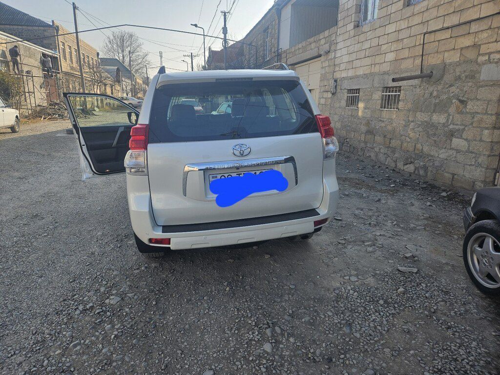Toyota Land Cruiser Prado, 2.7 L, 2011 il, 155 000 km — Avtomobillər, Gəncə (2)
