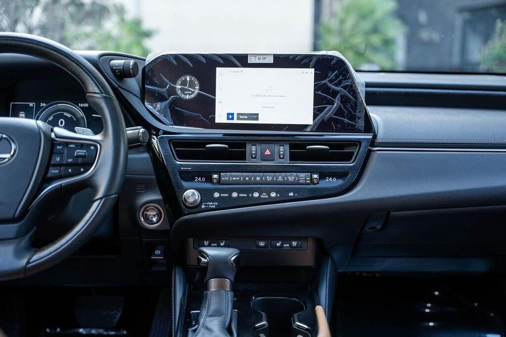 Lexus ES 300h, 2.5 L, 1.3 kWh, 2023 il, 19 000 km — Avtomobillər, Bakı (3)