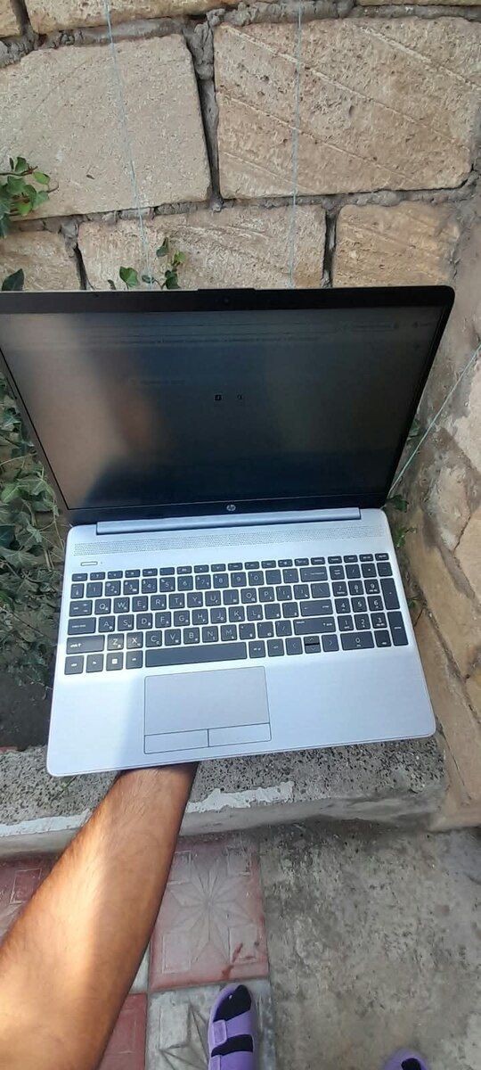 Hp 250 g9 Ram 8,256 SSD — Elektronika, Sumqayıt (7)