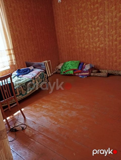 4 otaq böyük ev ikimərtəbəli yaşayış evi kirayə verirəm öz evimdir