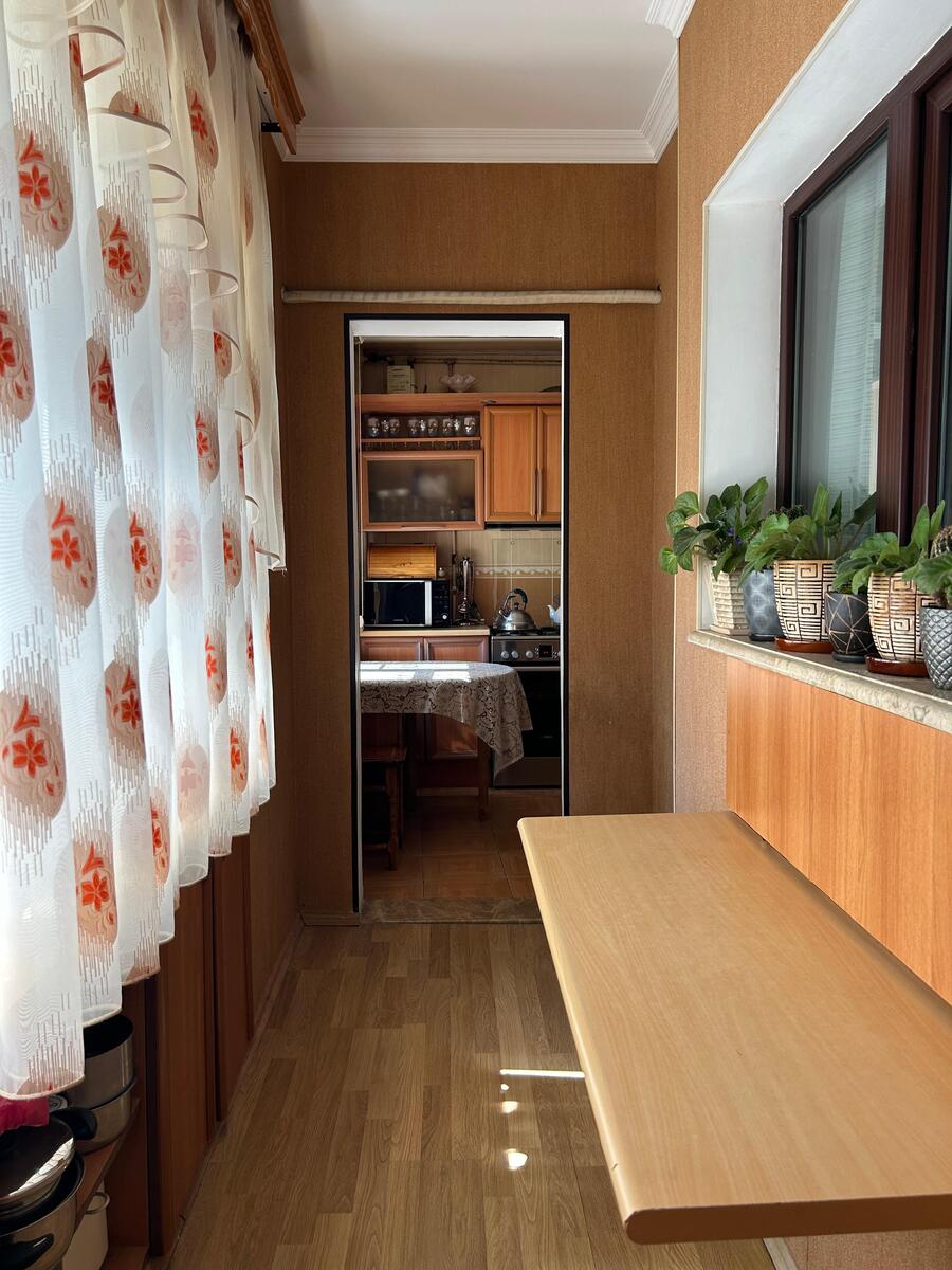 Satılır 4 otaqlı köhnə tikili 100 m² — Mənzil, Bakı (9)