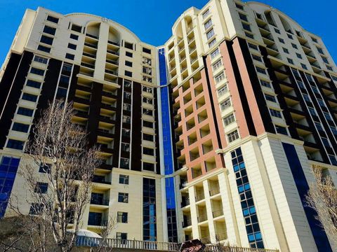 Satılır 2 otaqlı yeni tikili 105 m² — Bakı