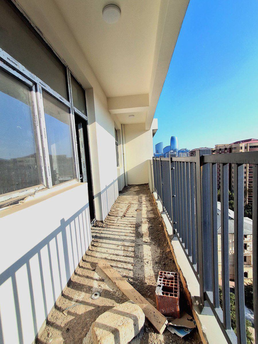 Satılır 4 otaqlı yeni tikili 180 m² — Mənzil, Bakı (7)