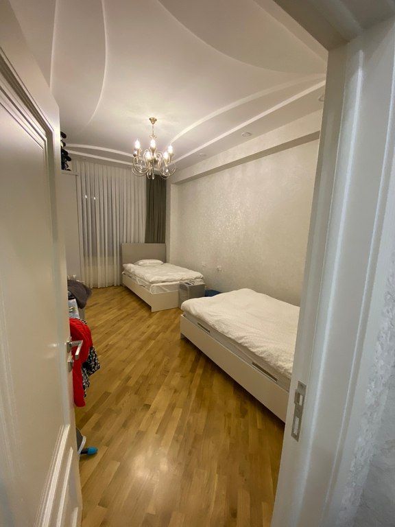 İcarəyə verilir 3 otaqlı yeni tikili 140 m² — Mənzil, Bakı (11)