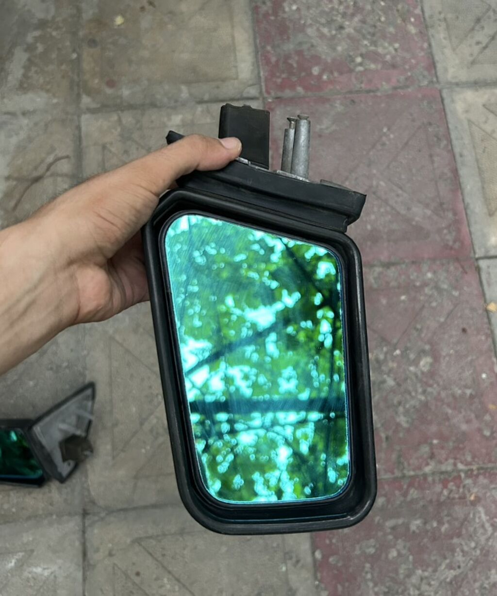 Vaz 21014-21015 modelləri üçün yan güzgülər Təsvir: - Korpus: qara — Ehtiyat hissələri, Bakı (3)