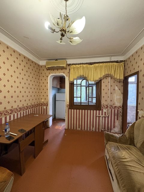 Satılır 3 otaqlı köhnə tikili 50 m² — Bakı