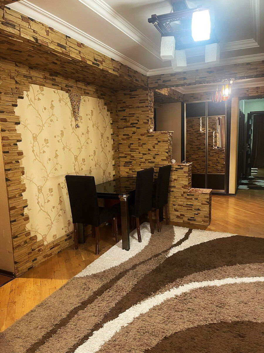 İcarəyə verilir 3 otaqlı köhnə tikili 90 m² — Mənzil, Bakı (10)