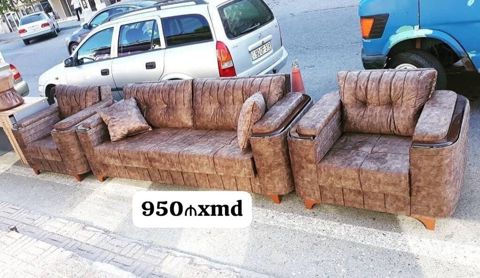 Klassik üslubda 4 parçalı dəri-qaya fakturalı yumşaq mebel dəsti: - 1 — Bakı