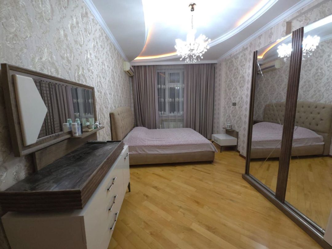 Satılır 4 otaqlı yeni tikili 150 m² — Mənzil, Bakı (6)