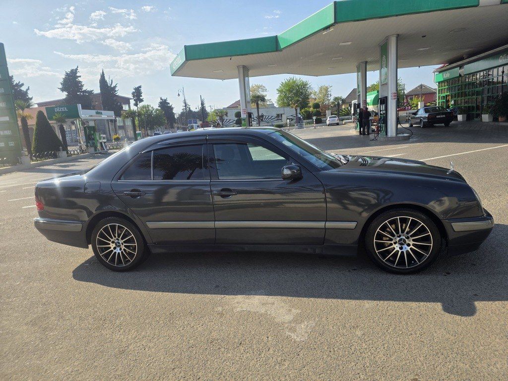 Mercedes E 270, 2.7 L, 1999 il, 370 500 km — Avtomobillər, Astara (5)
