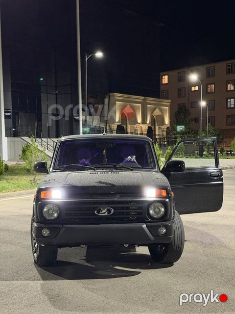 Lada (VAZ) Niva, 1.7 L, 2020 il, 81 000 km