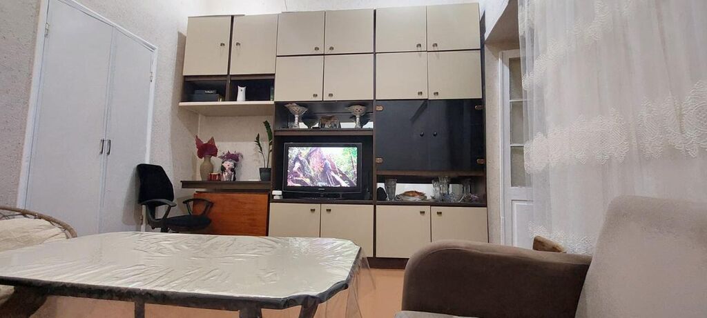 Menzil iceri şeherde yerlesir hal hazirda 2 oglan qalir evde, yalniz 1 — Mebel, Bakı (2)