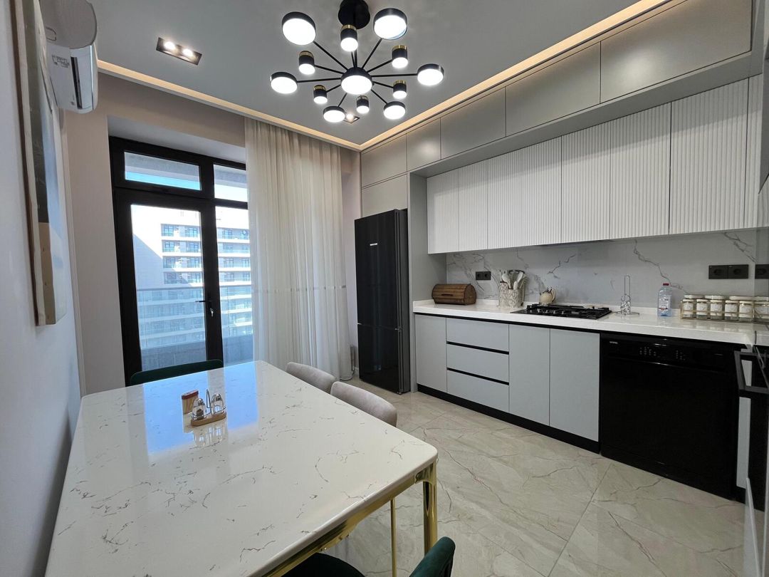 İcarəyə verilir 3 otaqlı yeni tikili 145 m² — Mənzil, Bakı (8)