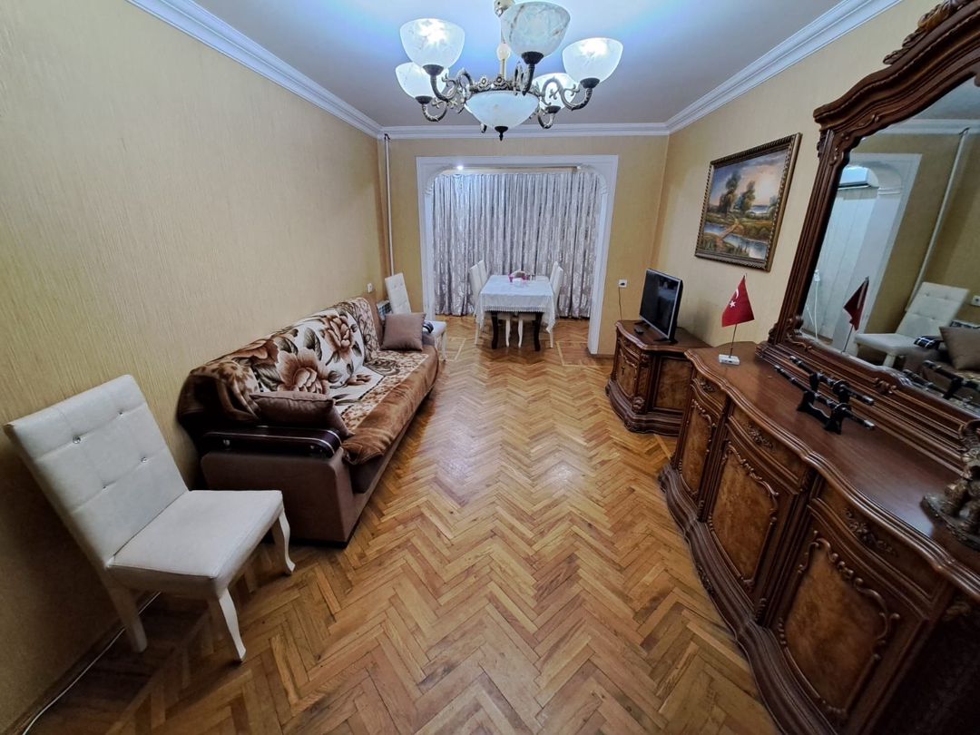 Satılır 3 otaqlı köhnə tikili 75 m² — Mənzil, Bakı