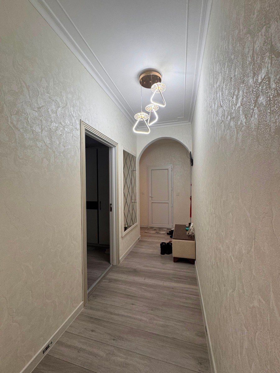 Satılır 2 otaqlı köhnə tikili 60 m² — Mənzil, Bakı (12)