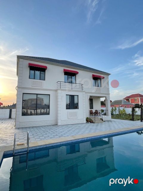 İcarəyə verilir 4 otaqlı həyət evi/bağ evi 250 m²