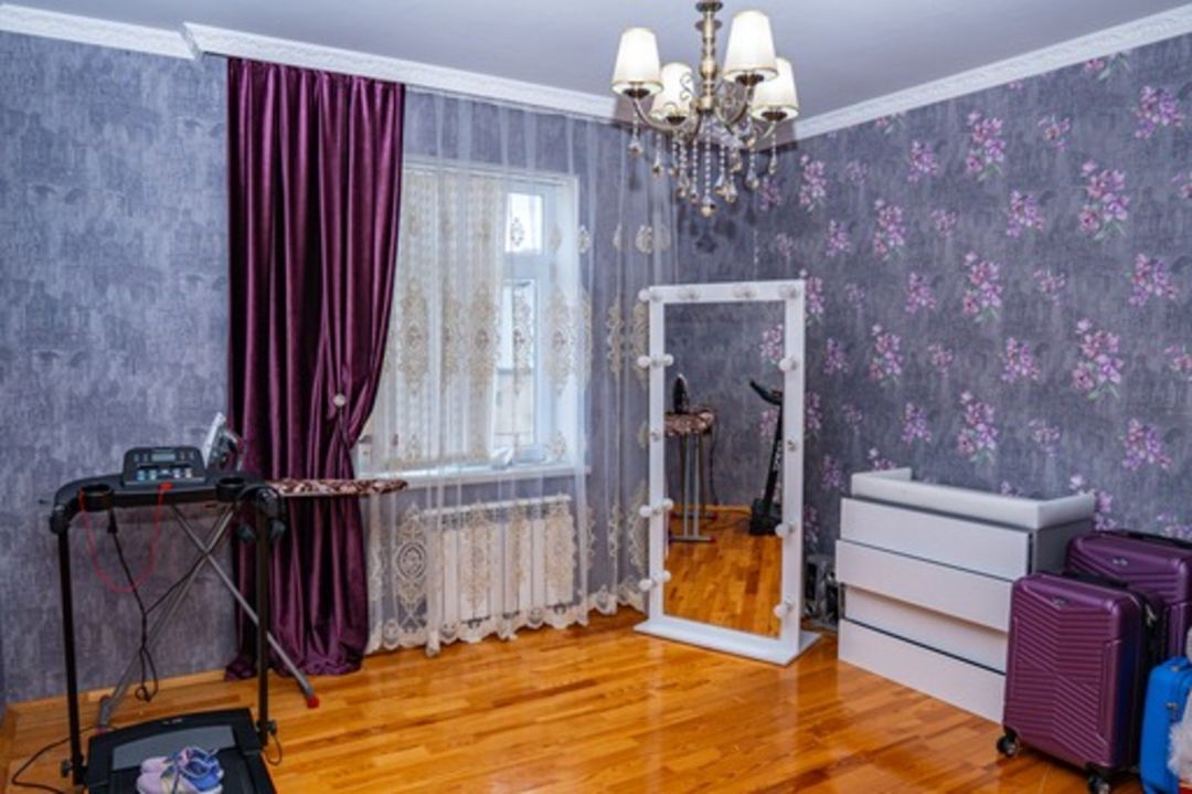 Satılır 5 otaqlı həyət evi/bağ evi 200 m² — Ev, villa, Bakı (12)