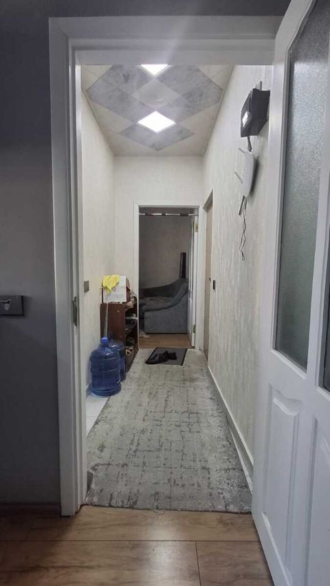 Satılır 3 otaqlı köhnə tikili 46 m² — Bakı