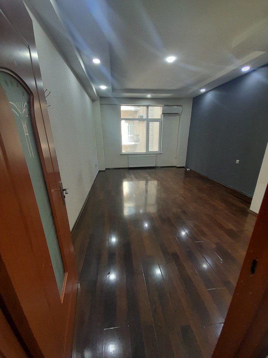 Satılır 3 otaqlı yeni tikili 140 m² — Mənzil, Bakı (12)