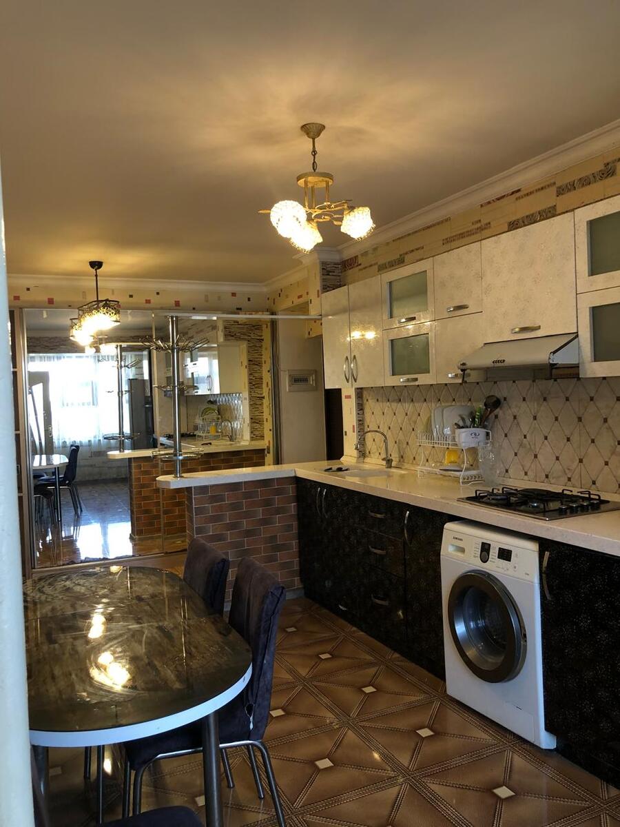 İcarəyə verilir 3 otaqlı köhnə tikili 60 m² — Mənzil, Bakı (2)