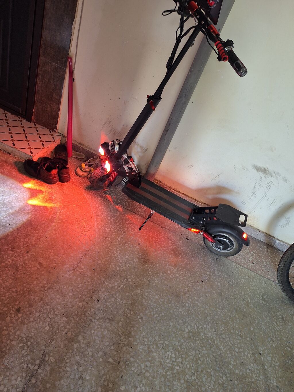Elektrik skuter – güclü, işıqlı və rahat idarəetmə - Güclü elektrik — İdman, hobi, istirahət, Xırdalan (2)