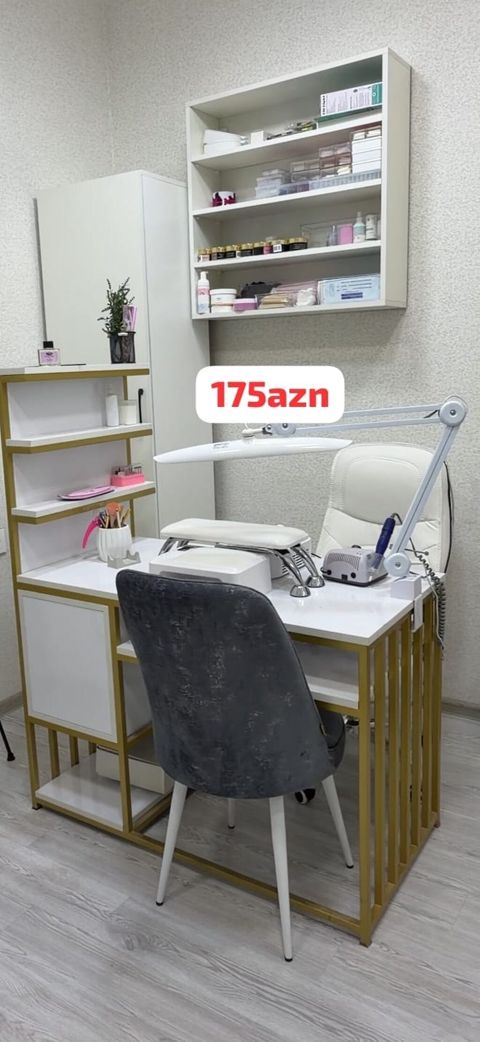 Manikur stolu yeni kimidir 5 ay istifade olunmayib175 Azn unvan — Bakı