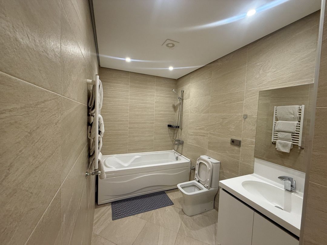 İcarəyə verilir 2 otaqlı yeni tikili 101.3 m² — Mənzil, Bakı (7)