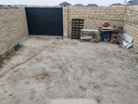 Satılır 3 otaqlı həyət evi/bağ evi 80 m² — Sumqayıt