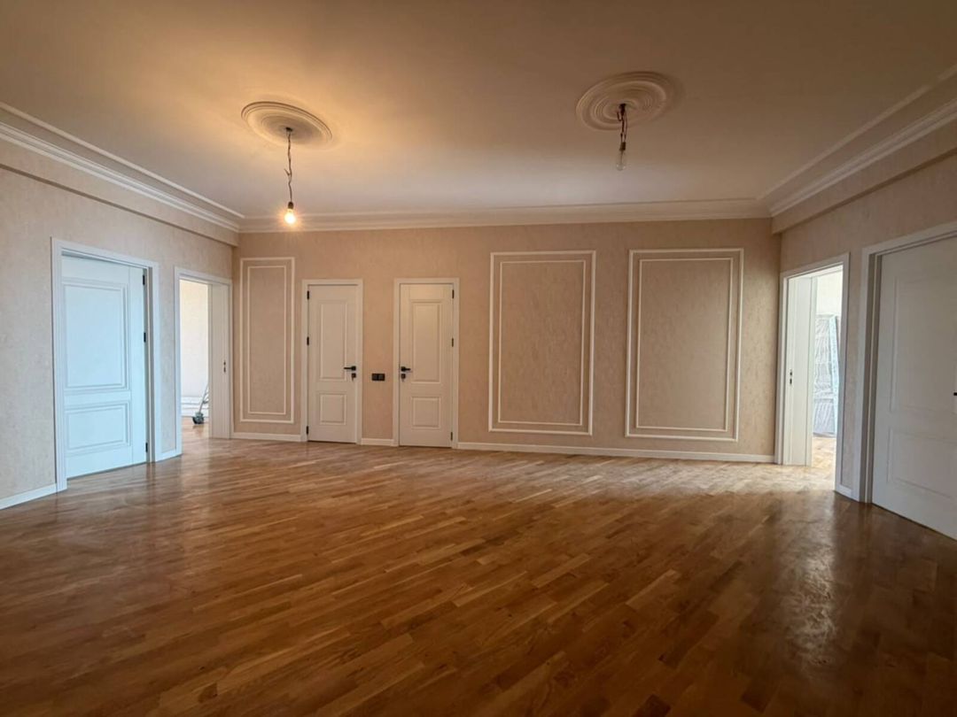 Satılır 3 otaqlı yeni tikili 140 m² — Mənzil, Bakı (2)