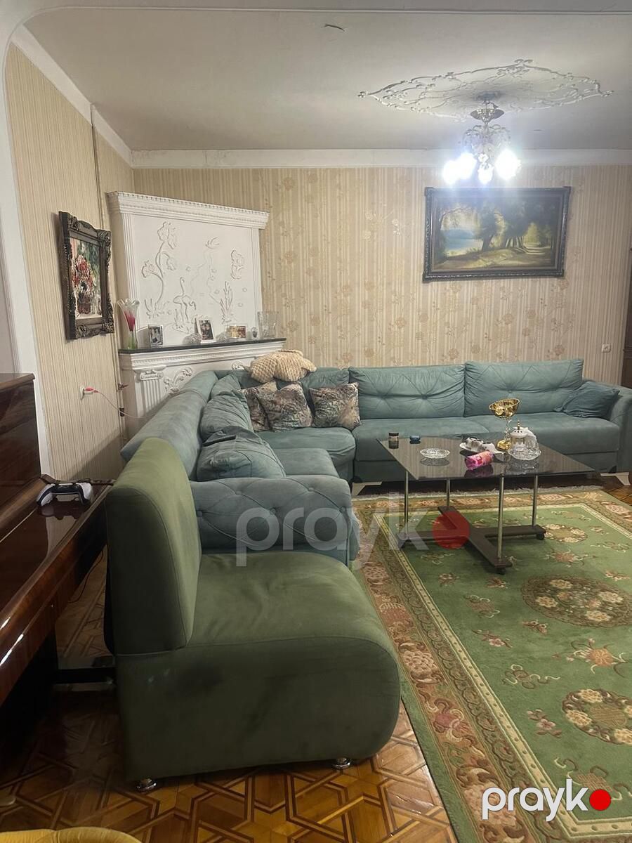 Satılır 5 otaqlı köhnə tikili 130 m² — Mənzil, Bakı (2)