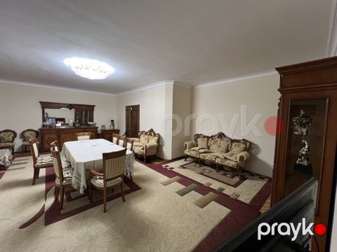 İcarəyə verilir 3 otaqlı yeni tikili 140 m²