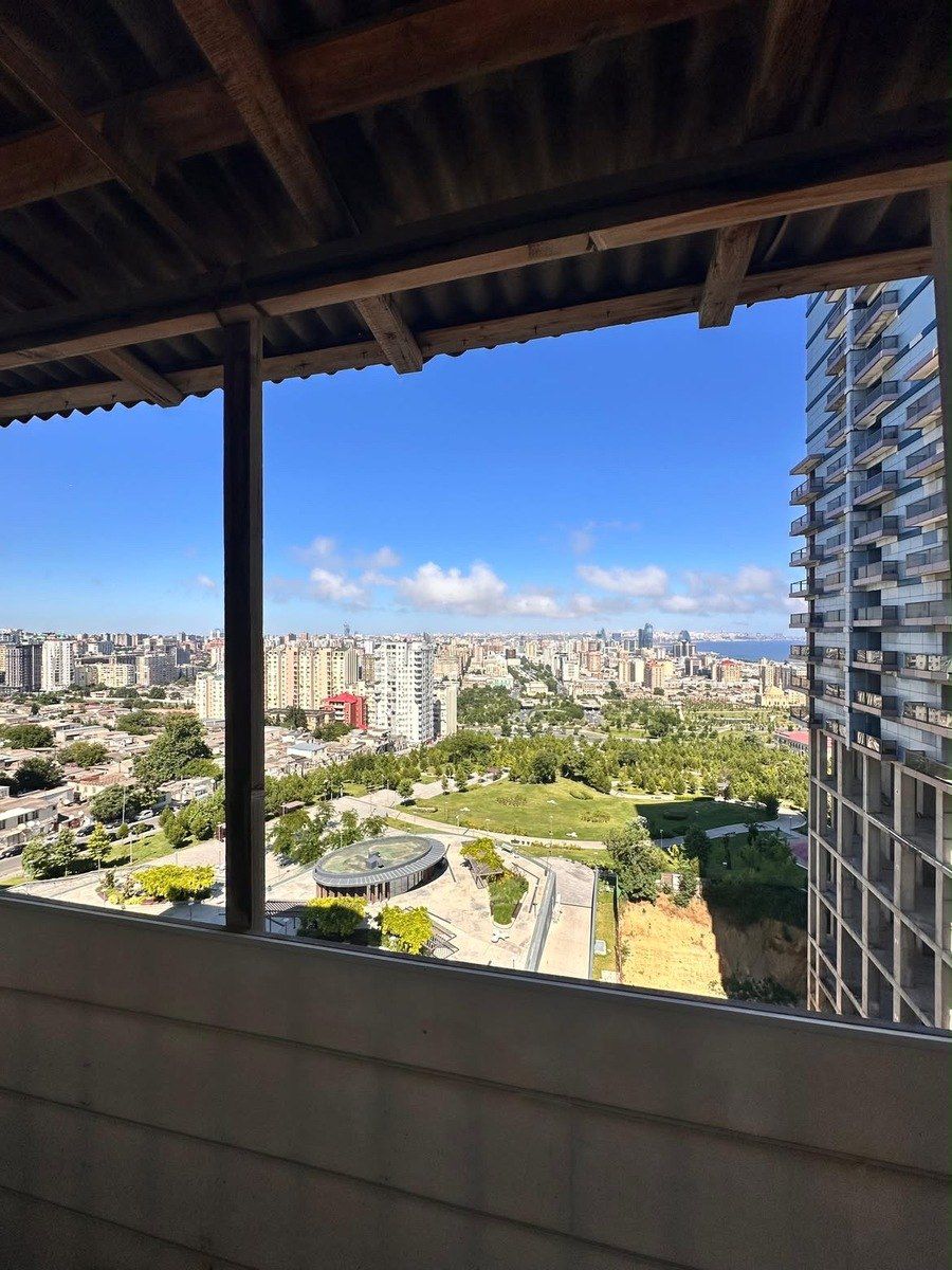 Satılır 4 otaqlı köhnə tikili 100 m² — Mənzil, Bakı (12)