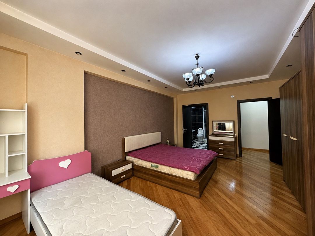 Satılır 4 otaqlı yeni tikili 160 m² — Mənzil, Bakı (6)
