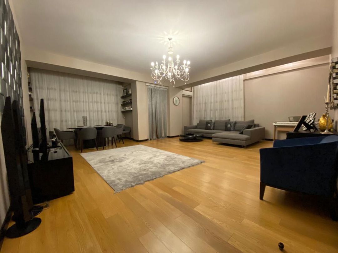 Satılır 3 otaqlı yeni tikili 147 m² — Mənzil, Bakı (2)