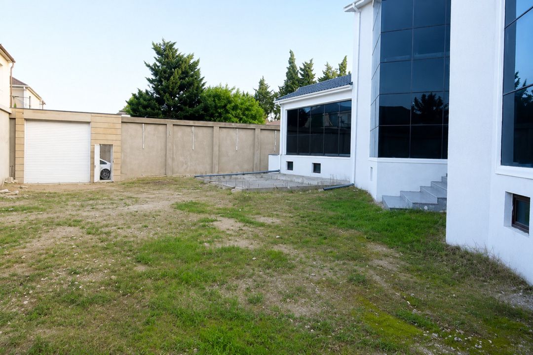 Satılır 6 otaqlı həyət evi/bağ evi 280 m² — Ev, villa, Bakı (2)