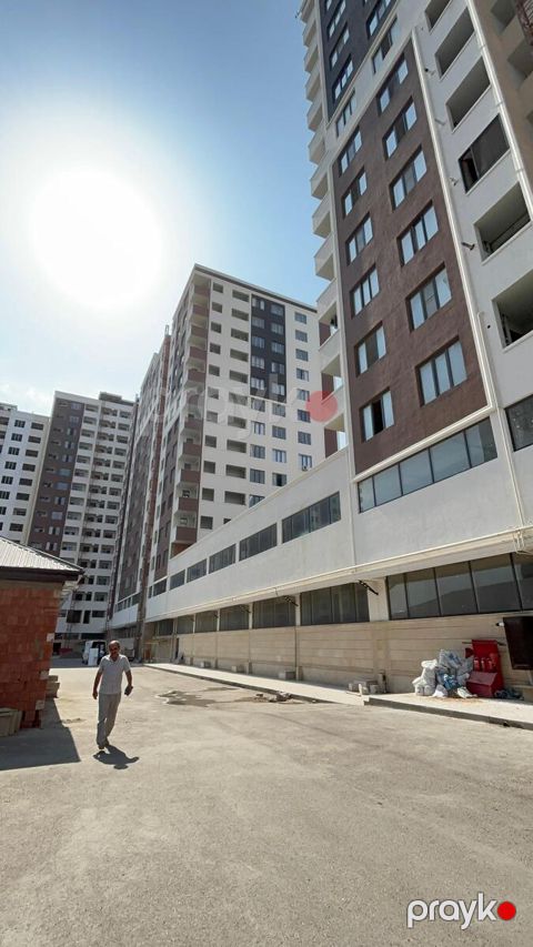 Satılır 4 otaqlı yeni tikili 110 m²