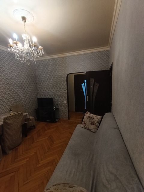 İcarəyə verilir 13 otaqlı yeni tikili 80 m² — Bakı