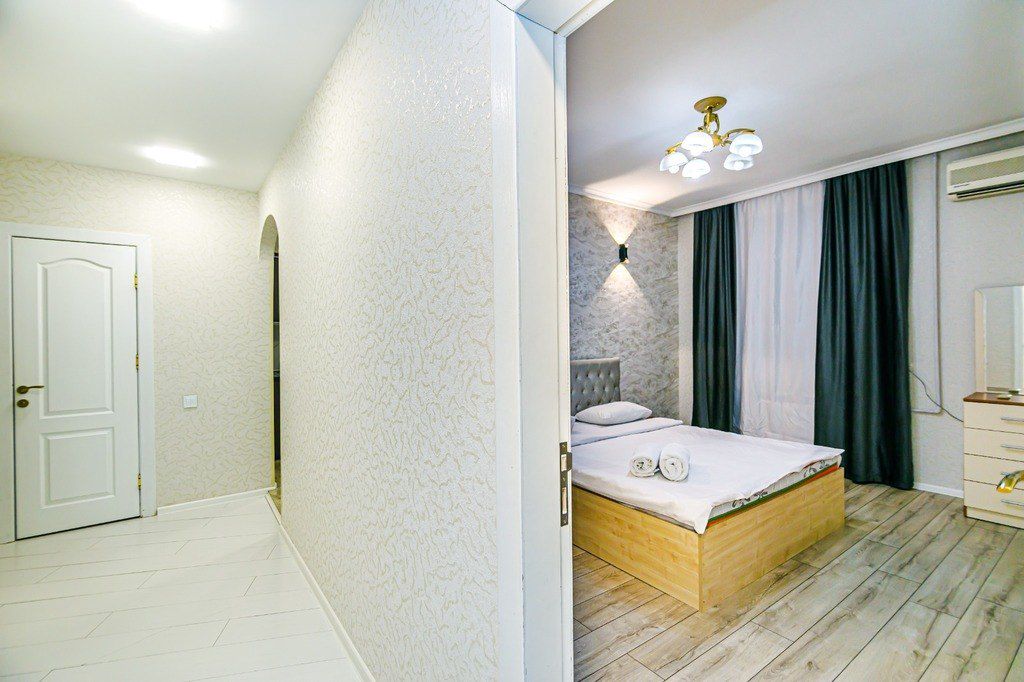 İcarəyə verilir 4 otaqlı köhnə tikili 165 m² — Mənzil, Bakı (6)