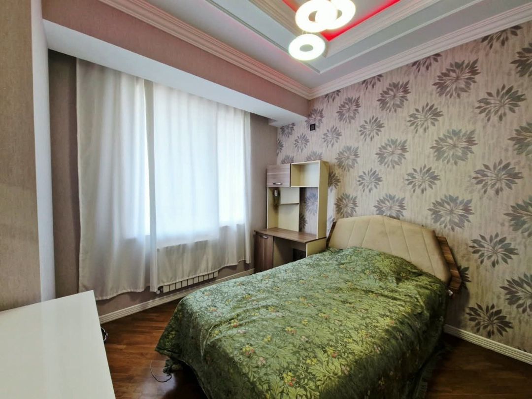 Satılır 4 otaqlı yeni tikili 142 m² — Mənzil, Bakı (10)