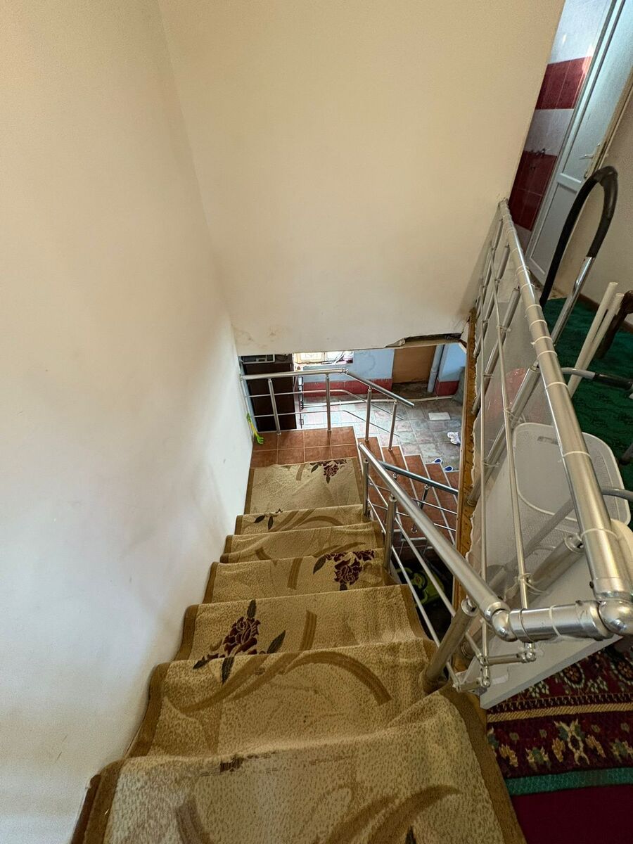 Satılır 8 otaqlı həyət evi/bağ evi 400 m² — Ev, villa, Bakı (3)
