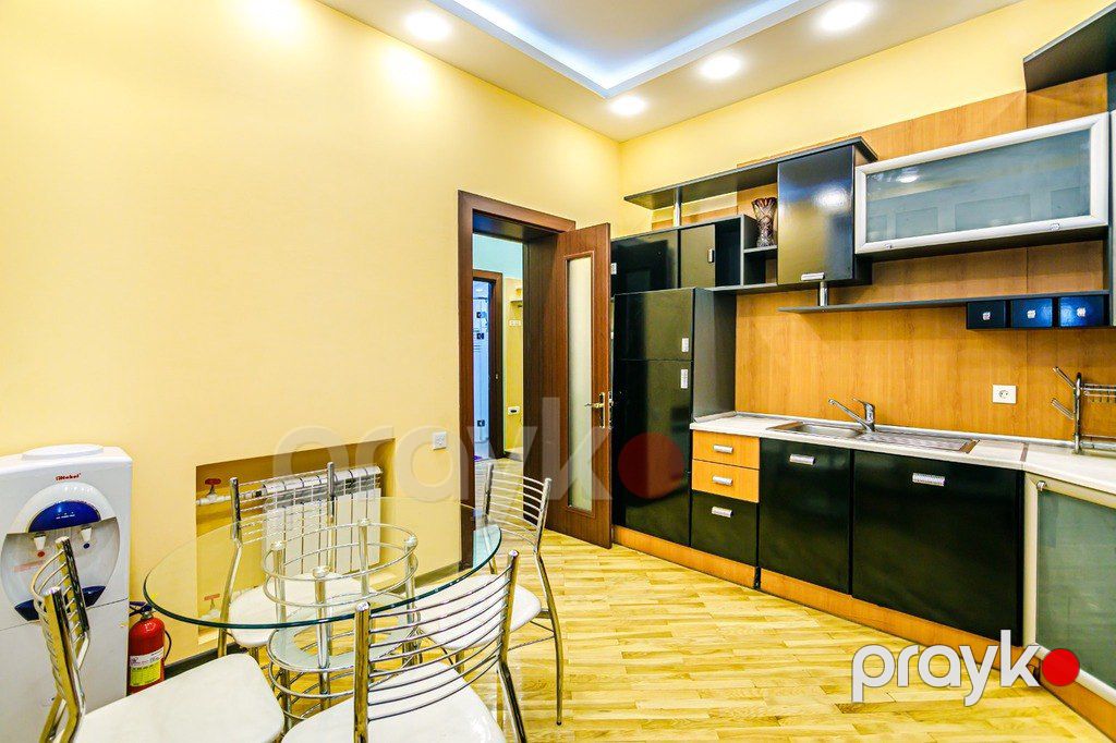 İcarəyə verilir 3 otaqlı köhnə tikili 132 m² — Mənzil, Bakı (3)