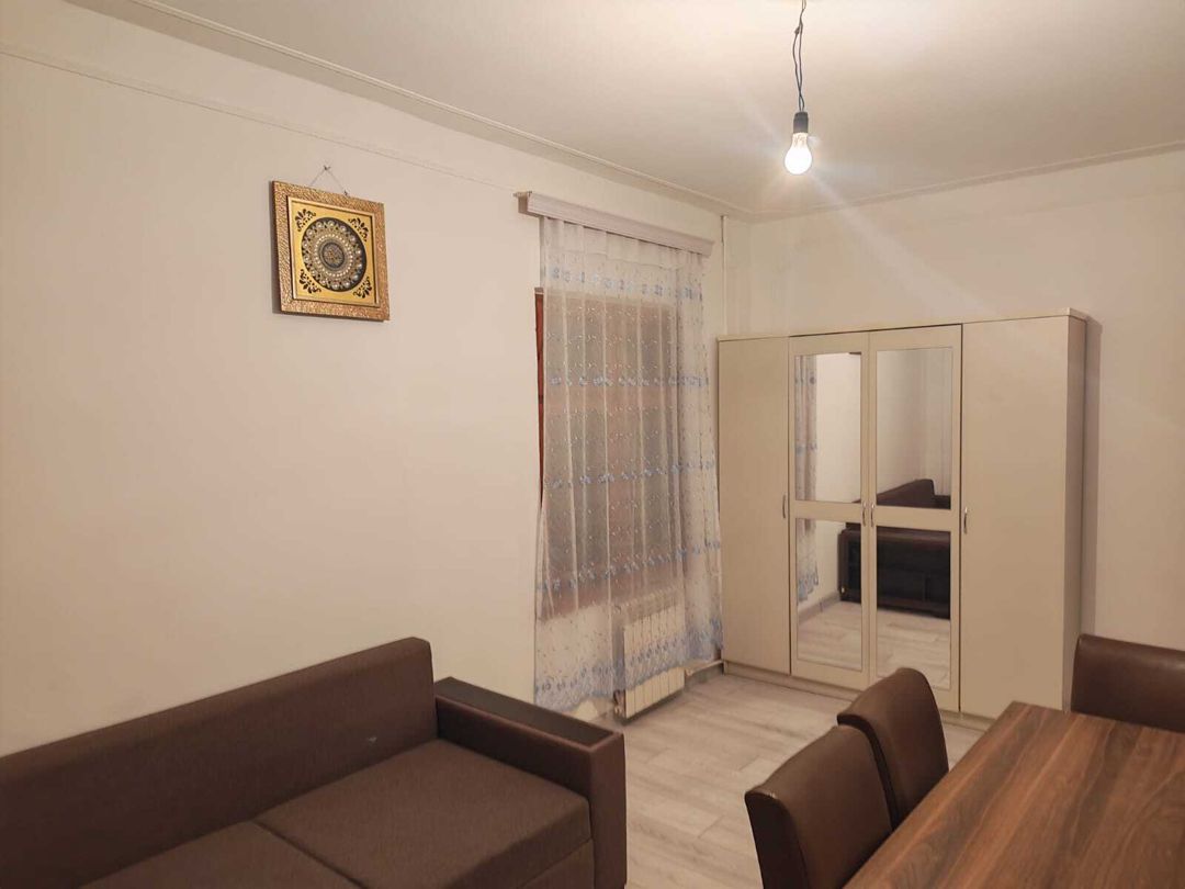 İcarəyə verilir 1 otaqlı köhnə tikili 40 m² — Mənzil, Bakı (6)