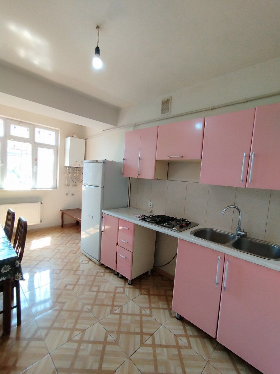 İcarəyə verilir 3 otaqlı köhnə tikili 90 m² — Mənzil, Bakı (11)