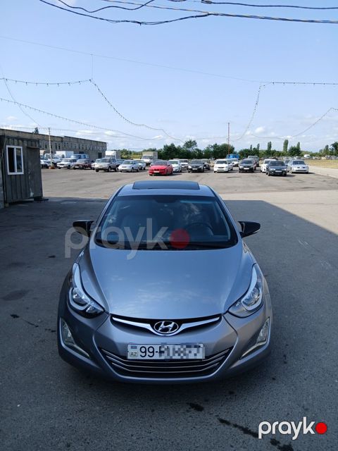 Hyundai Elantra, 2015 il