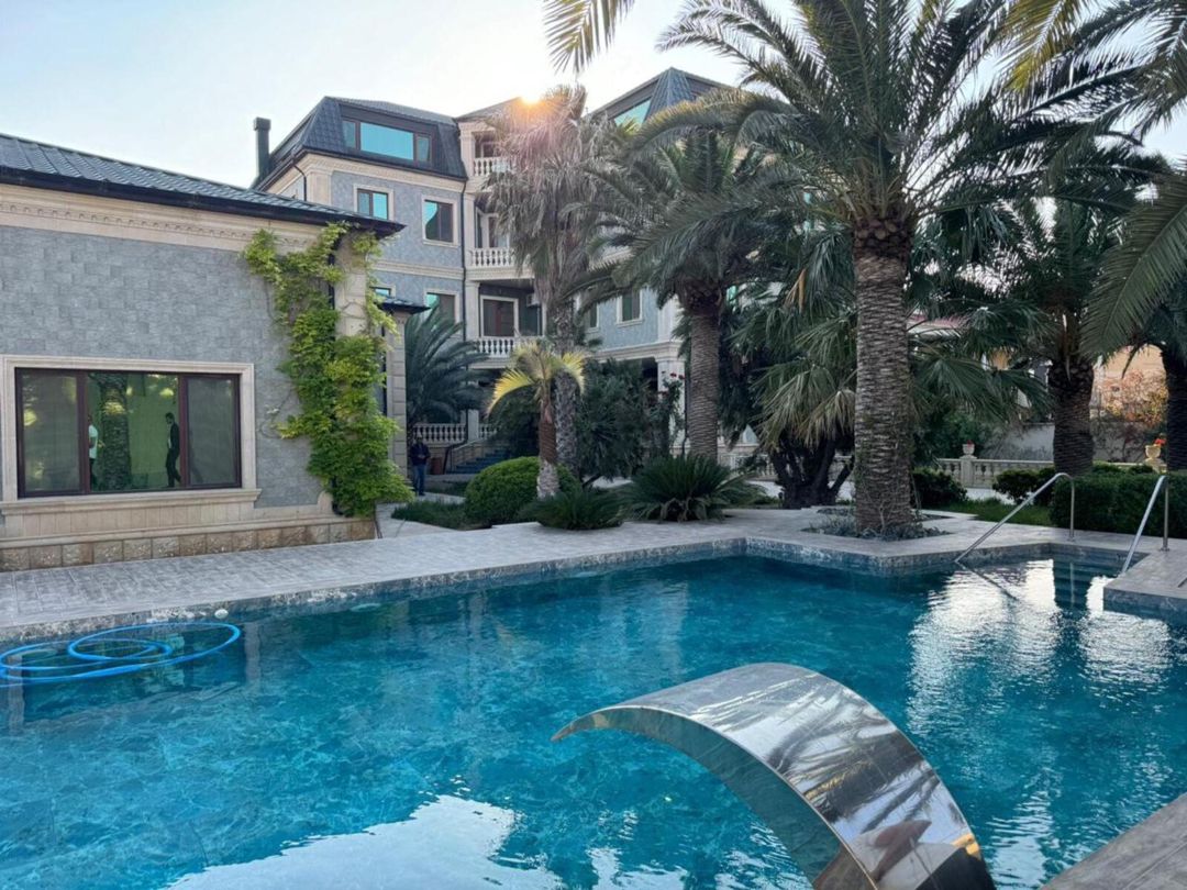 İcarəyə verilir 8 otaqlı həyət evi/bağ evi 600 m² — Ev, villa, Bakı (7)