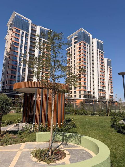 Satılır 3 otaqlı yeni tikili 83.6 m² — Bakı