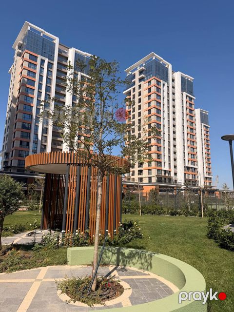 Satılır 3 otaqlı yeni tikili 83.6 m²